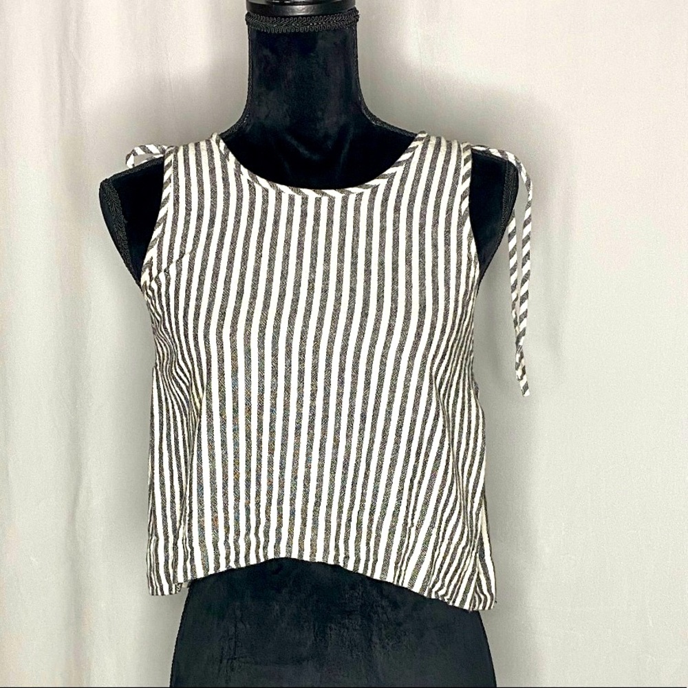 Stripped crop top